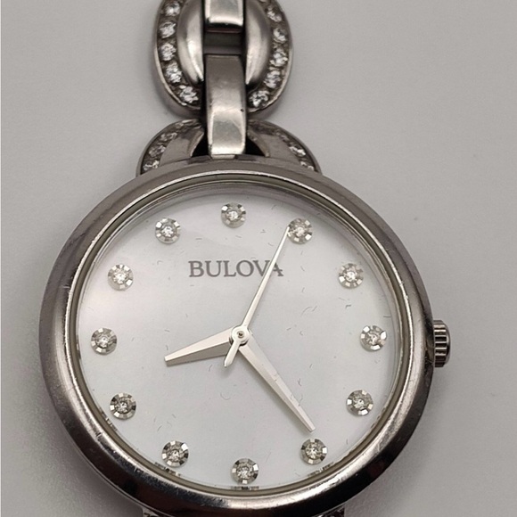 Bulova 96L203 Mother of Pearl Silver-Tone Quartz Women's Bracelet Watch - Picture 3 of 7